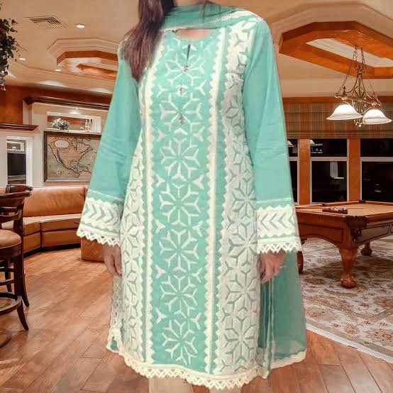 Intricate Applik Unstitched Bareeze Lawn Cotton 3-Piece Suit & Chiffon Dupatta Unstitched Aura Crafted Studio