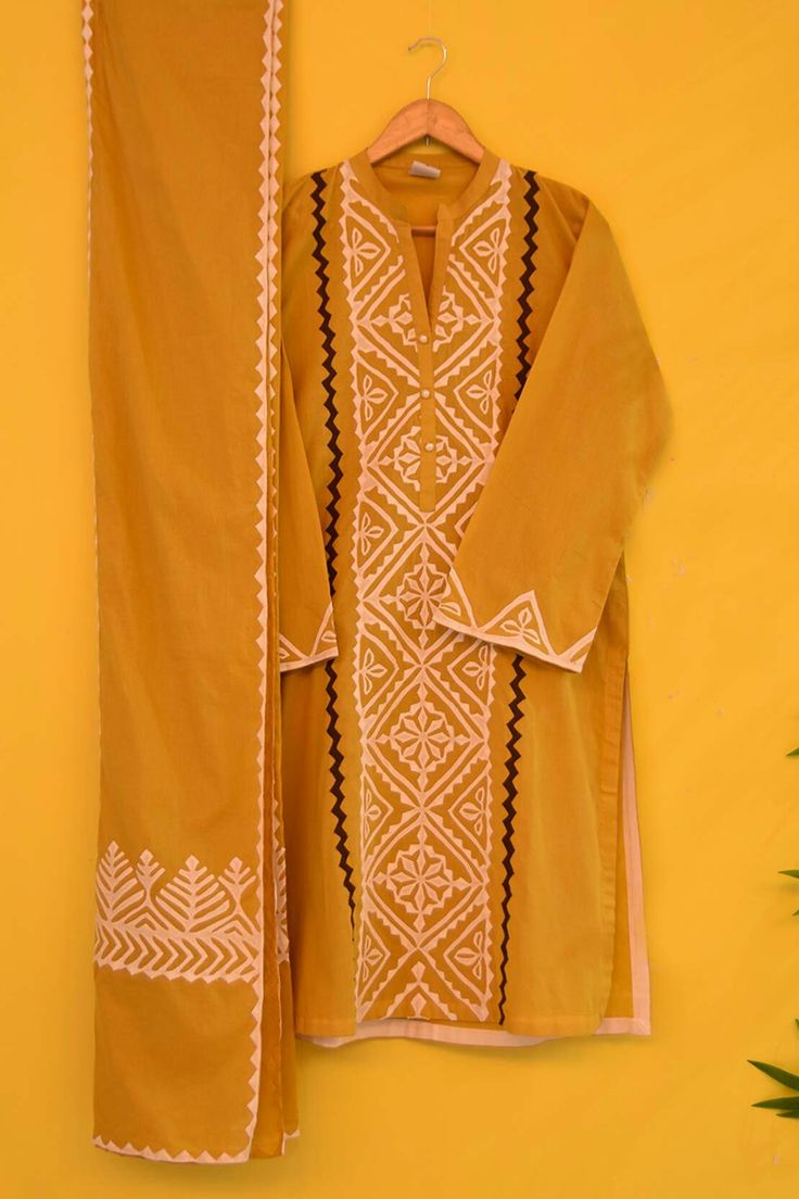 Intricate Handcrafted Applik Unstitched Bareeze Lawn Cotton 3-Piece Suit Unstitched Aura Crafted Studio 